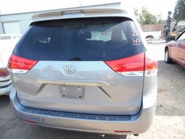 2013 TOYOTA SIENNA LE SILVER 3.5L AT Z17876